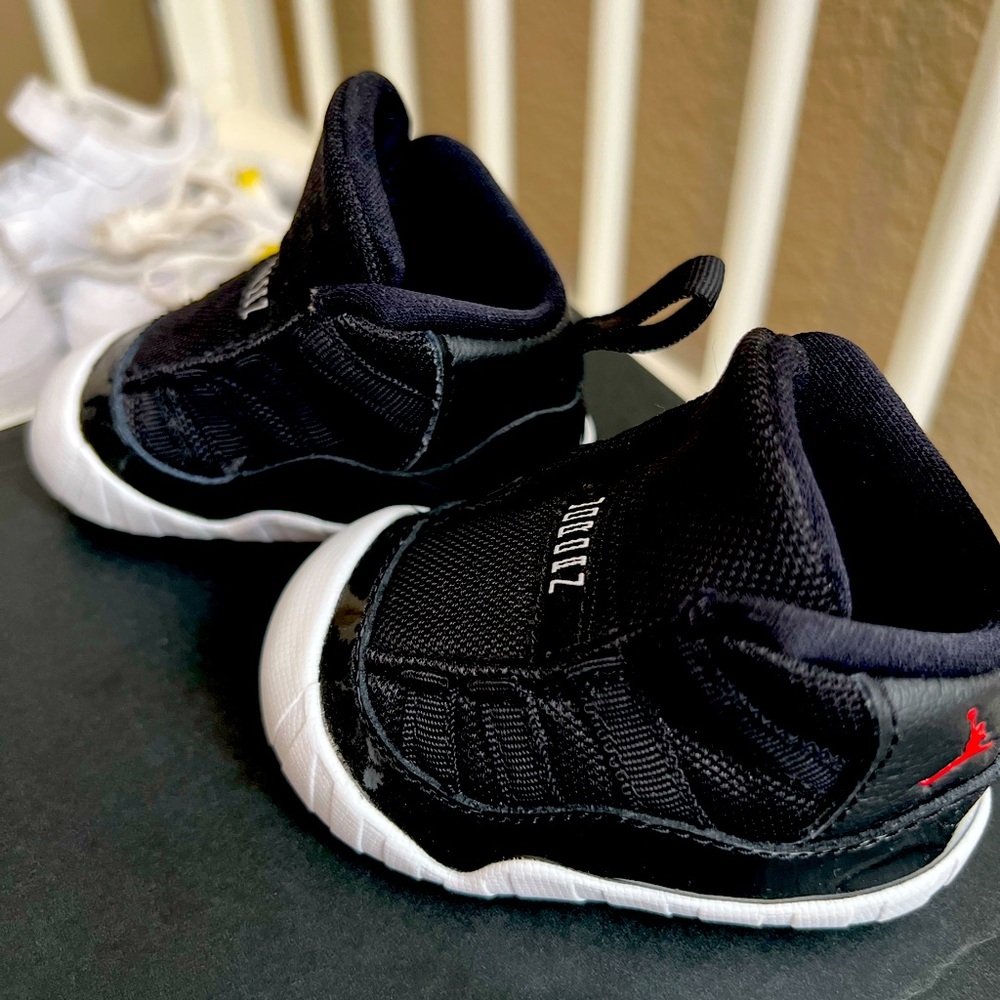 COPY - 2019 Jordan 11 Crib Bootie 'Black'